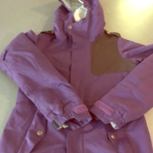 686 purple ski/snowboard jacket, size s